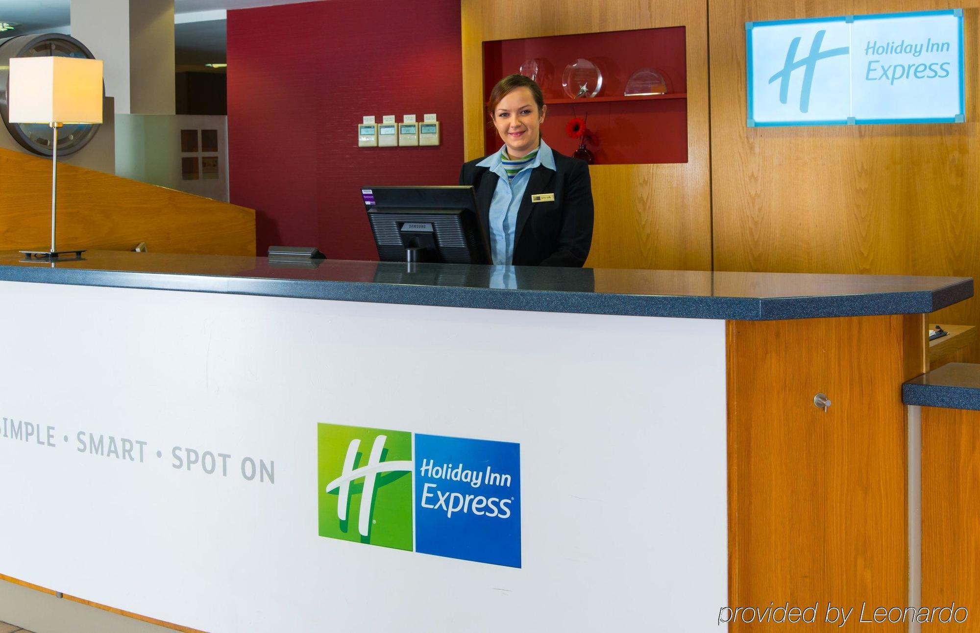 Holiday Inn Express Droitwich Spa, An Ihg Hotel Екстер'єр фото